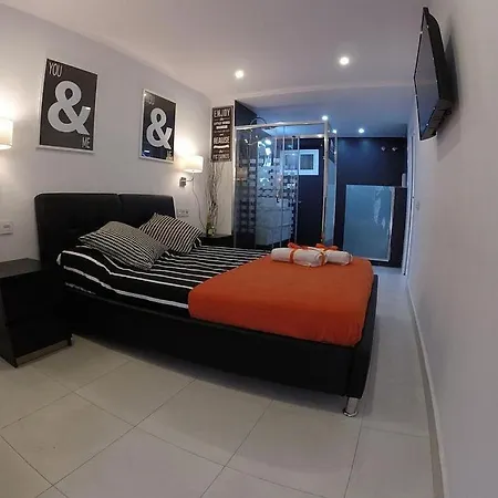 Hibiscus Appartement Playa Feñabe